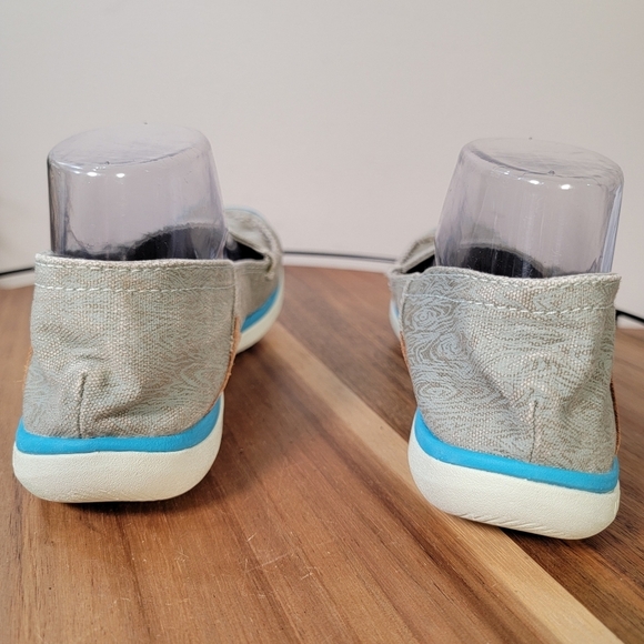 Merrell Tan and Blue Loafers - Picture 10 of 16